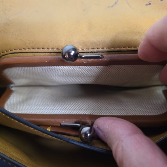 Coach Dinky With Tea Rose Crossbody Leather DK 20215 - Picture 12 of 15